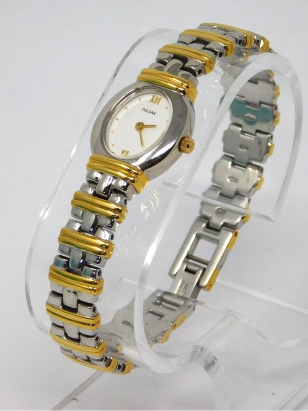 Pulsar Women's Watch V700-XO77 Two Tone White Dial Fancy Dressy Ladies 6.5"